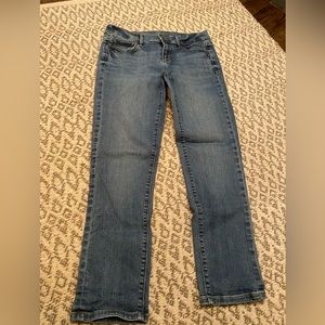 LOFT size 4 Modern Cuffed Crop Jeans denim light blue wash